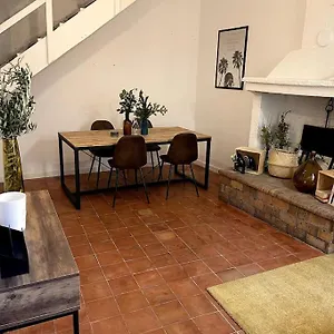 Hébergement de vacances Maison De Caractere Au Coeur De La Provence, Robion